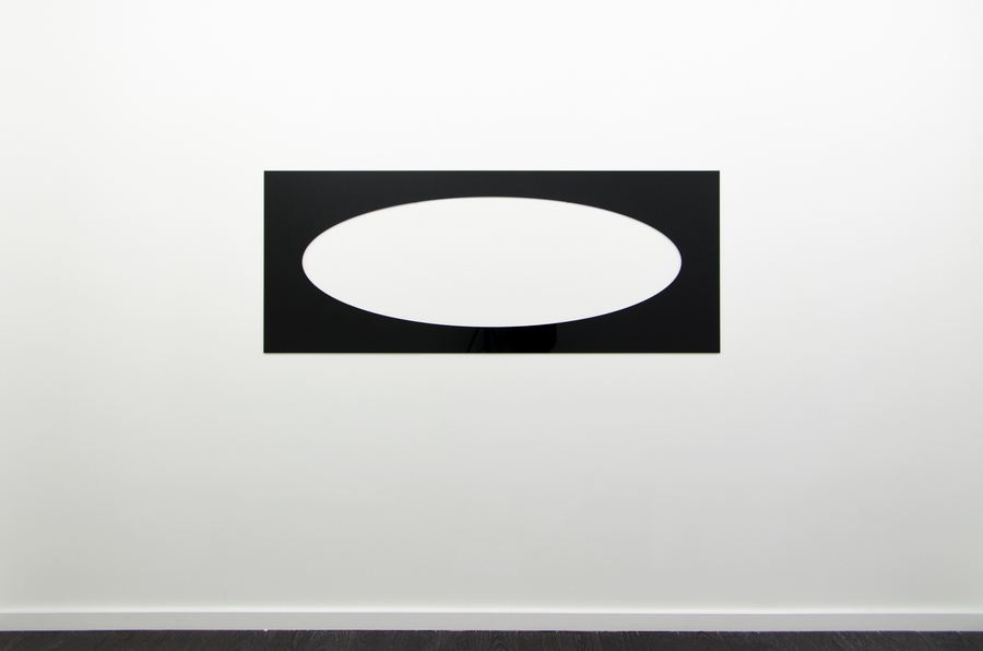 Reflective Editor: 1 horizontal eliptical hole, parallel pattern, 2014. Cast acrylic sheet, steel pins, polyester tube, 72 x 180 x 0.5 cm